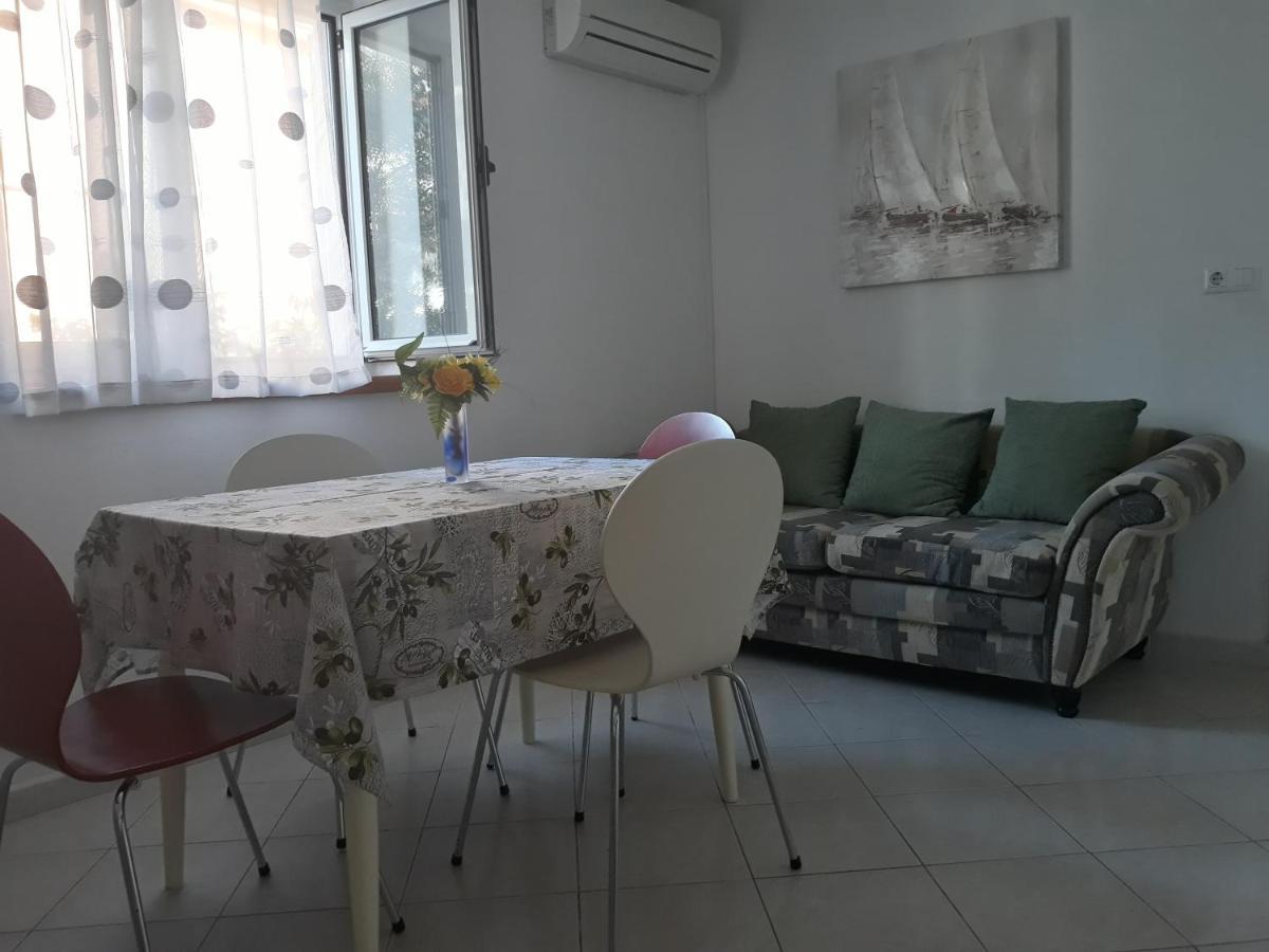 Apartment Miletic Trogir Eksteriør bilde