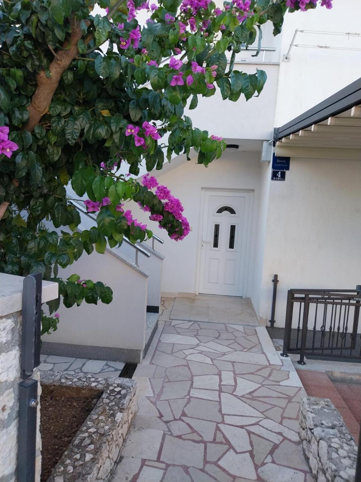 Apartment Miletic Trogir Eksteriør bilde