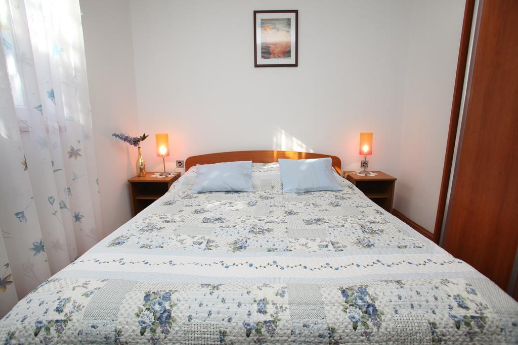 Apartment Miletic Trogir Eksteriør bilde